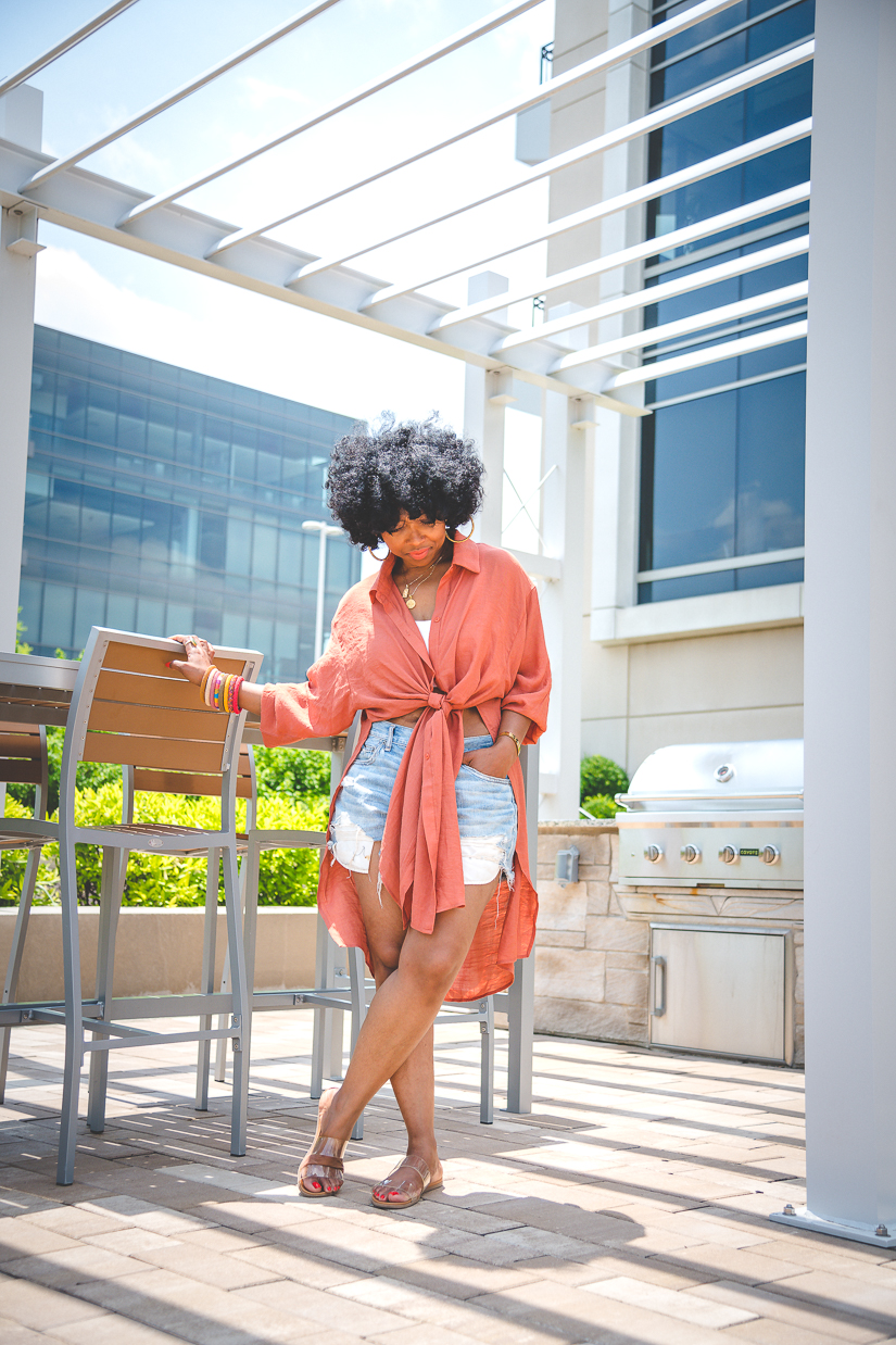 Sweenee Style, Summer Outfit Ideas, Easy Summer Outfit Ideas, How to style a button up top in the summer, black girls who blog, sweenee