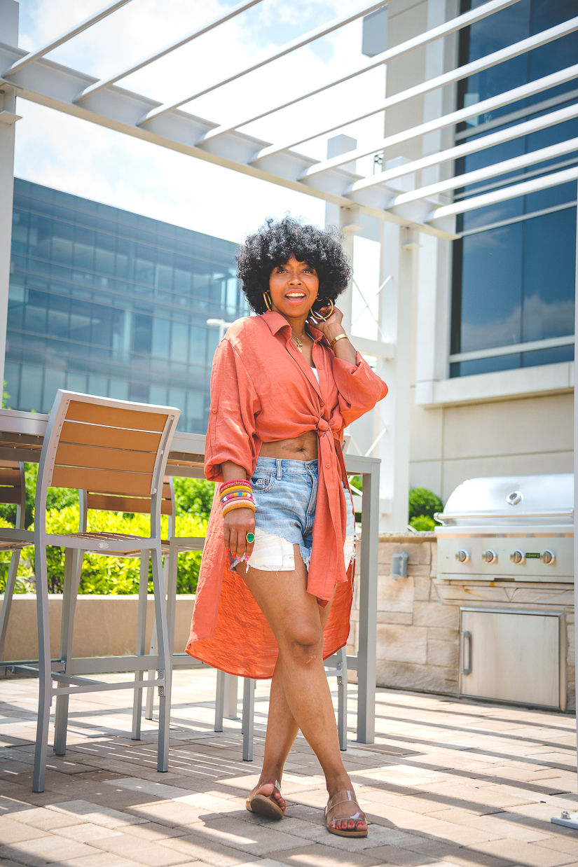 Sweenee Style, Summer Outfit Ideas, Easy Summer Outfit Ideas, How to style a button up top in the summer, black girls who blog, sweenee