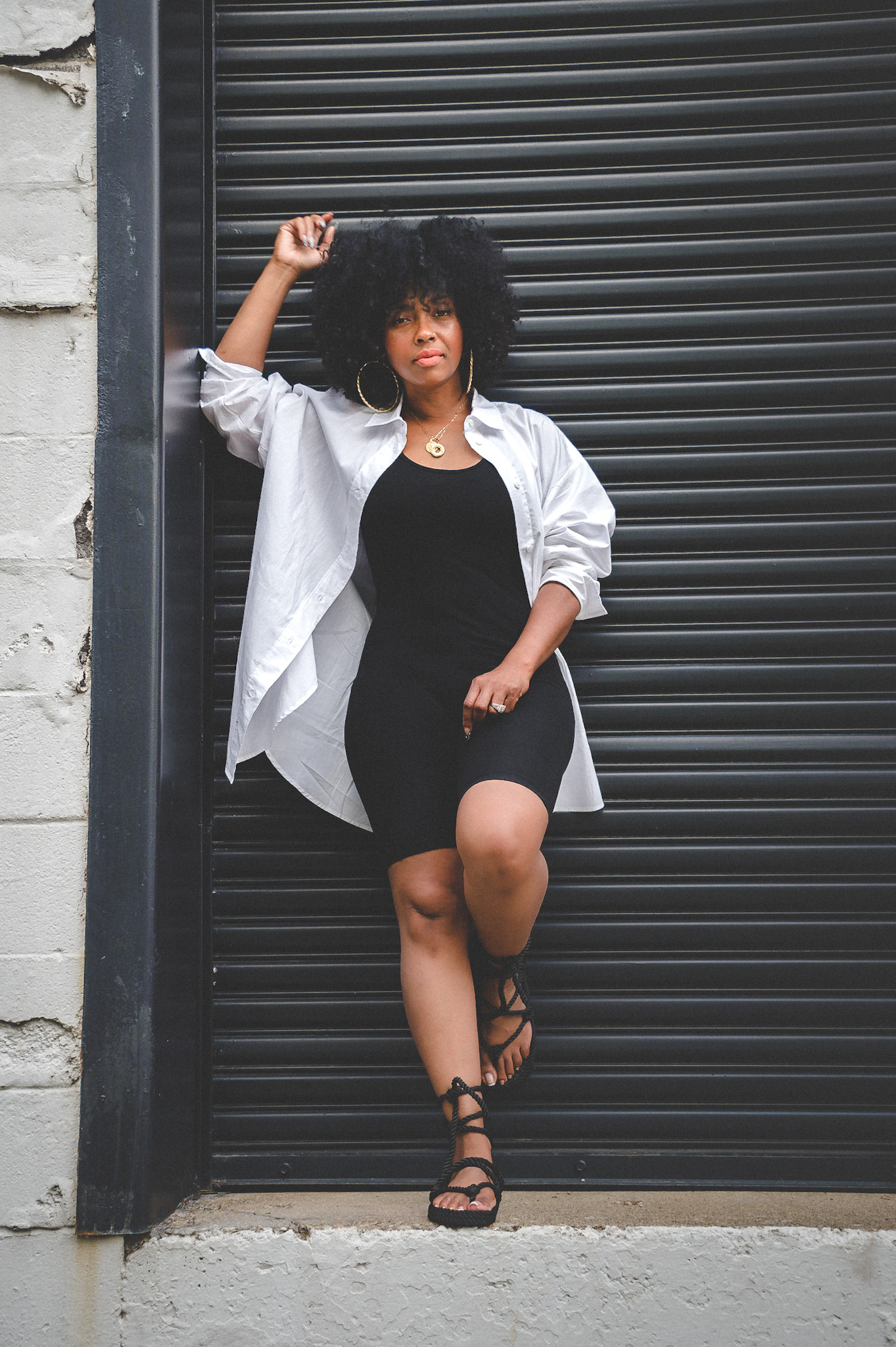 SWEENEE STYLE, BLACK BASICS, HOW TO WEAR BIKER SHORTS, HOW TO WEAR NATURAL HAIR, HOW TO WEAR A WHITE BUTTON DOWN TOP, NATURAL CURLS, INDIANAPOLIS FASHION BLOG, INDIANA FASHION BLOGGER, BLACK GIRLS WHO BLOG, BLACK GIRL FASHION BLOGGER
