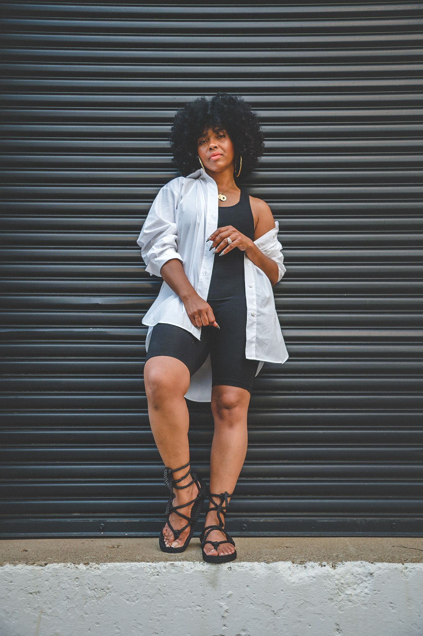 SWEENEE STYLE, BLACK BASICS, HOW TO WEAR BIKER SHORTS, HOW TO WEAR NATURAL HAIR, HOW TO WEAR A WHITE BUTTON DOWN TOP, NATURAL CURLS, INDIANAPOLIS FASHION BLOG, INDIANA FASHION BLOGGER, BLACK GIRLS WHO BLOG, BLACK GIRL FASHION BLOGGER