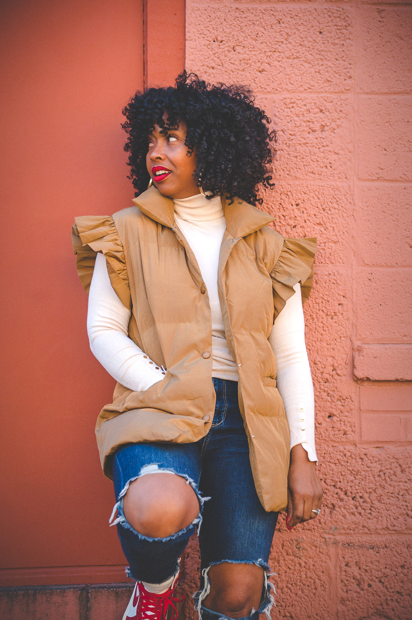 SWEENEE STYLE, HOW TO DRESS FOR WINTER, HOLIDAY 2022 OUTFIT IDEAS, EASY OUTFIT IDEAS, RECREATE OUTFITS, BLACK GIRLS WHO WEAR JORDANS, HOW TO STYLE NATURAL HAIR, INDIANAPOLIS FASHION BLOG, INDIANA STYLE BLOG
